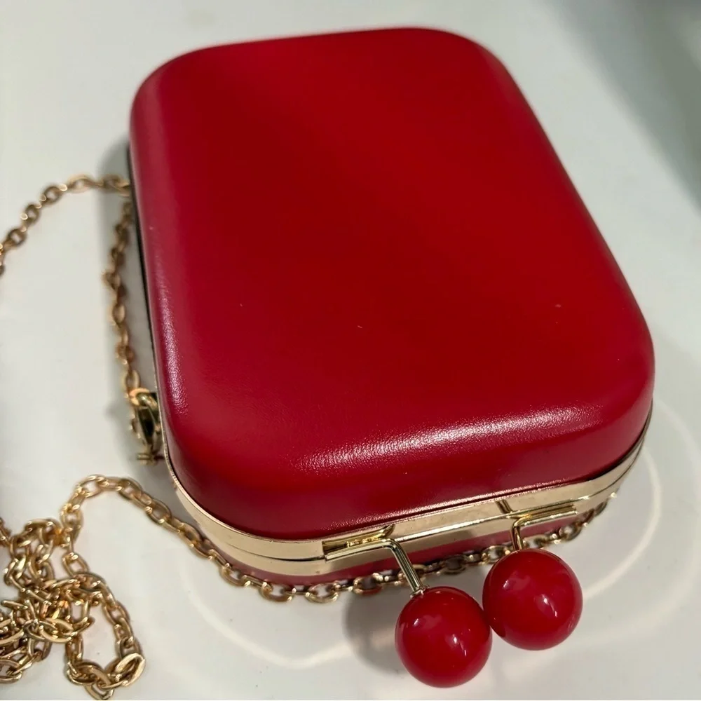 COPY - Vintage Elizabethth Arden New York red box purse with chain and ball cla…